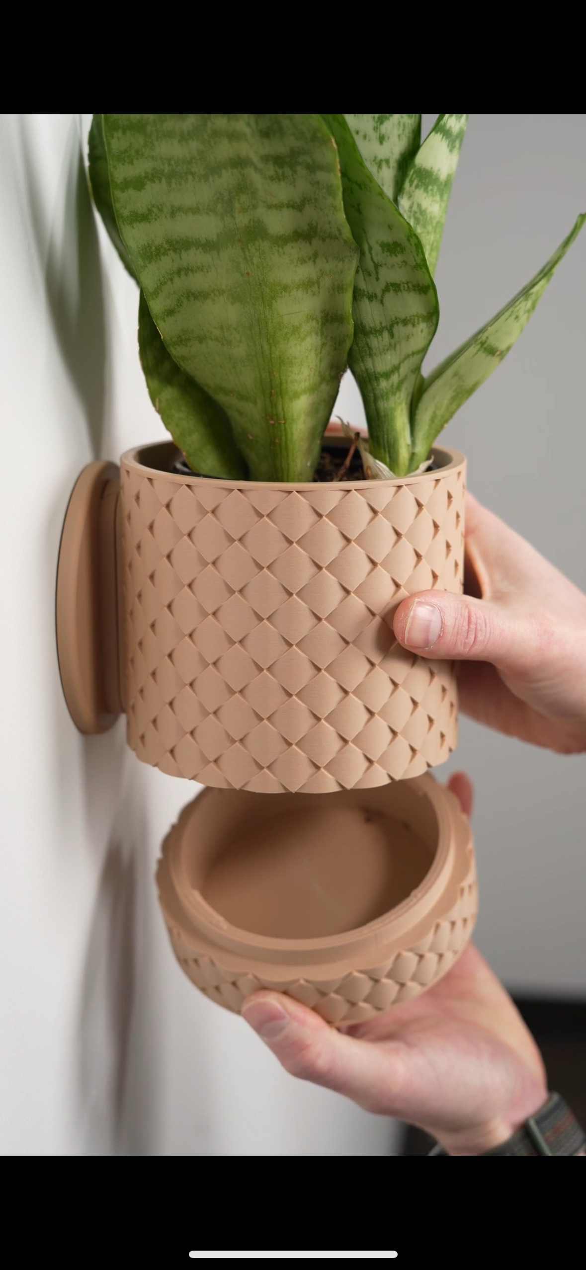 Quilted wall mounted planter 3D printed